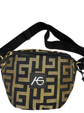 Load image into Gallery viewer, Gold Μαίανδρος Belt Bag Medium
